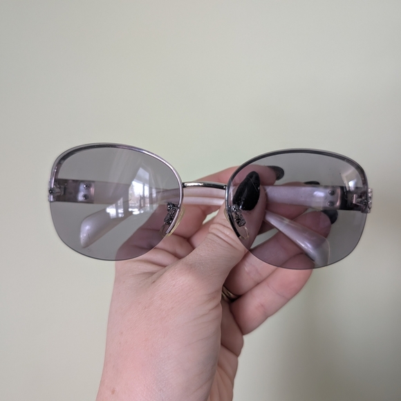 Kenzie Lexie Gray Silver Sunglasses - Picture 8 of 9